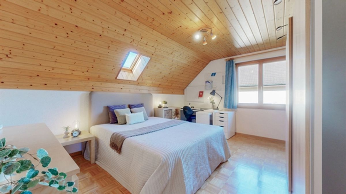 FAIR IM PREIS, FREISTEHEND UND GEPFLEGT - 5.5 ZIMMER EINFAMILIENHAUS - 3