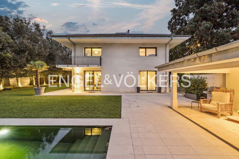 Moderne Villa mit Pool - 23