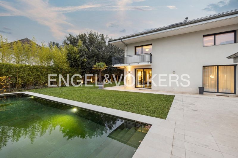 Moderne Villa mit Pool - 25