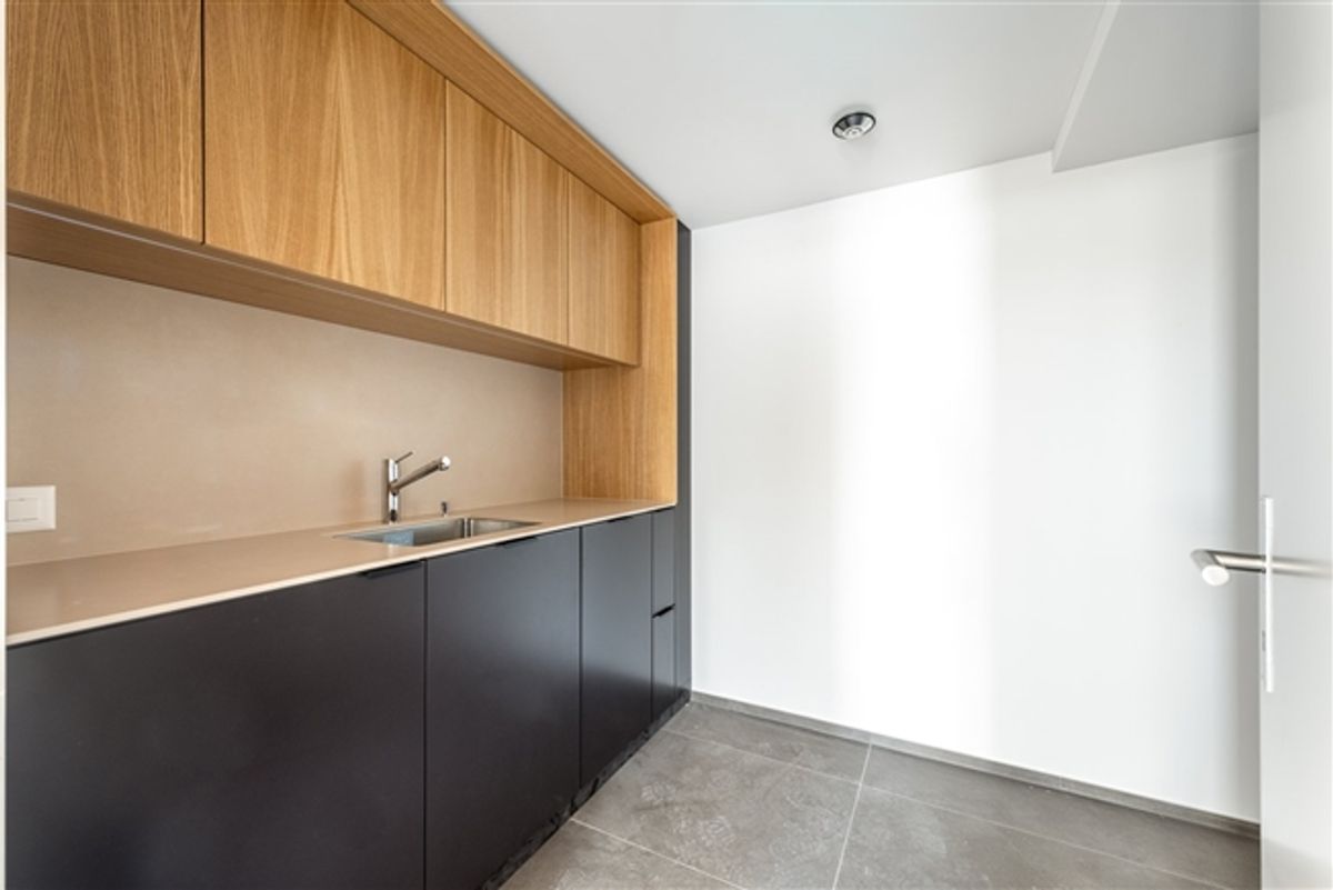 Altstadtflair & Neubaukomfort Ihre neuen Büroräumlichkeiten - 3