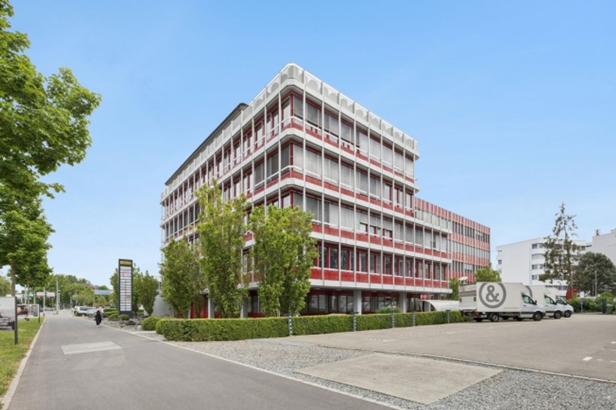 Bürofläche zu vermieten –  in Dübendorf - 0