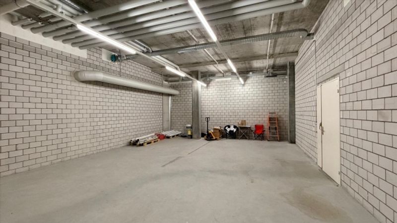 Zentral gelegener Lagerraum beim Bahnhof Baden zu vermieten - 6