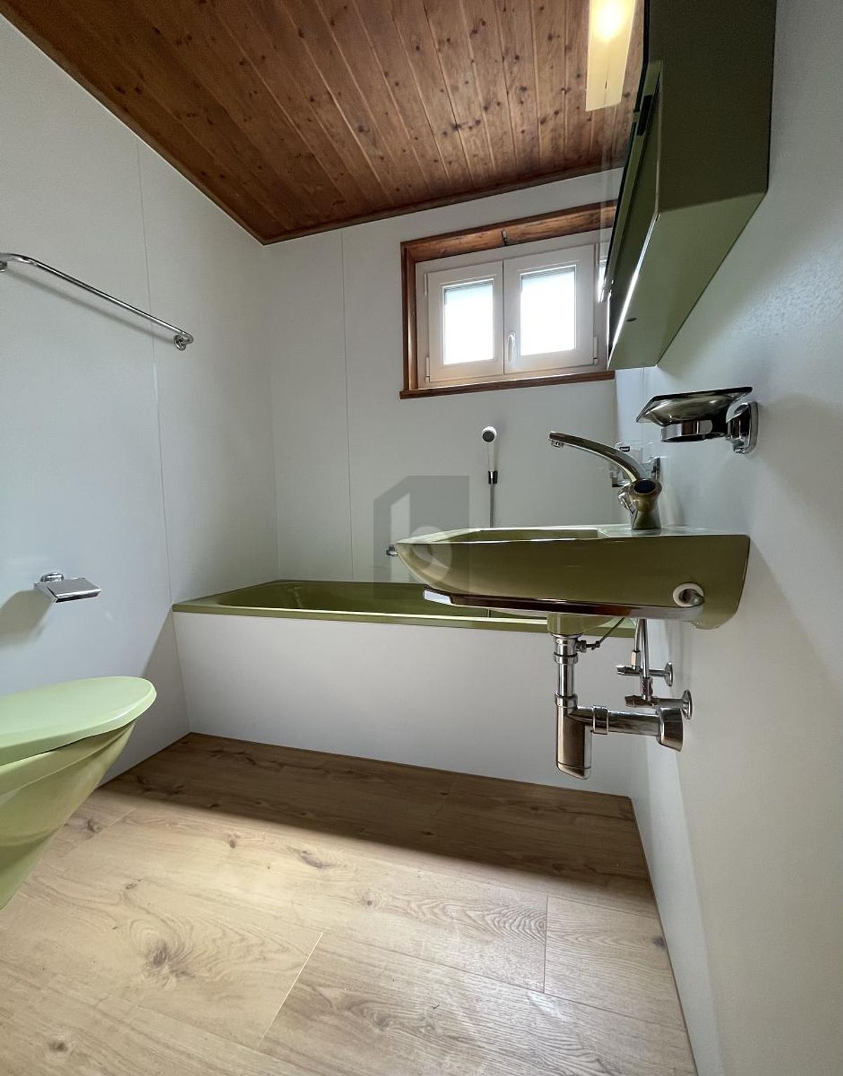 AN RUHIGER LAGE FÜR GENIESSER - 4