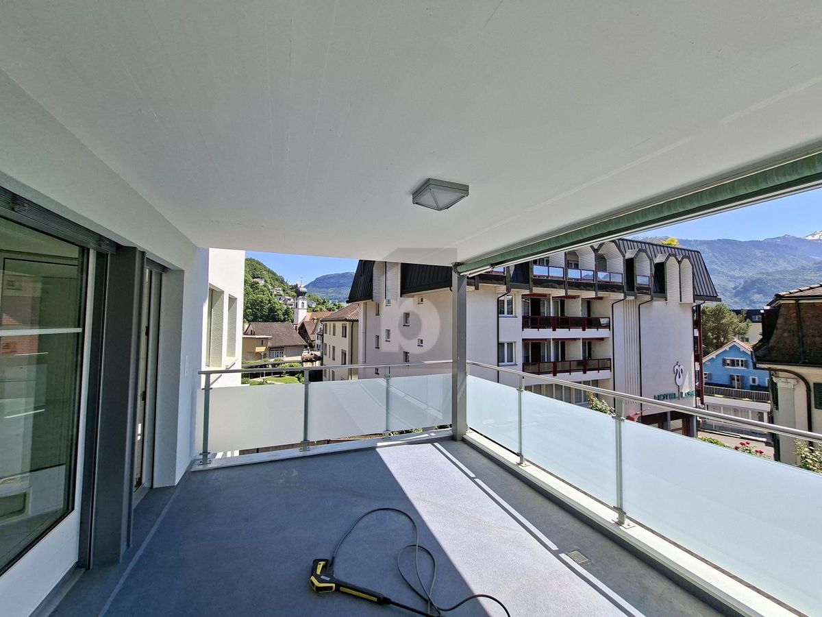 FAMILIENTRAUM MIT GROSSER TERRASSE & SEEBLICK - 1