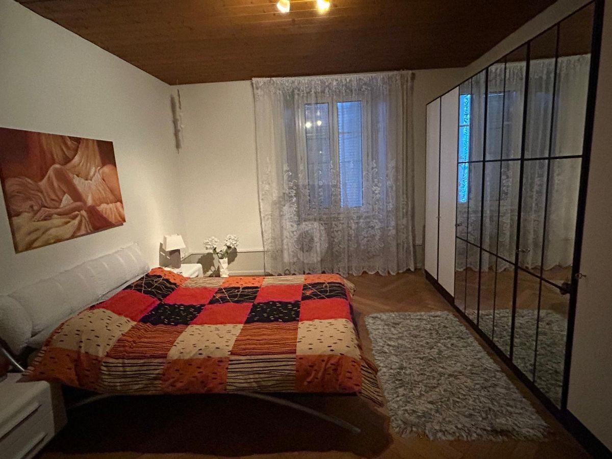 LOTS DE 5  APPARTEMENTS - 1
