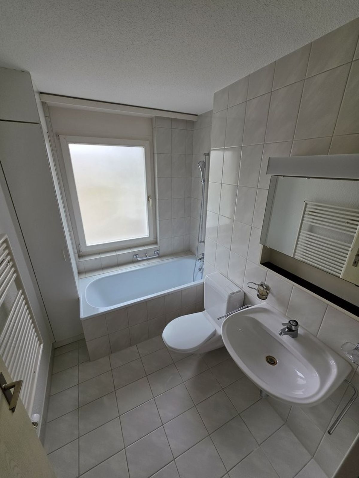 Attraktive 3.5-Zimmerwohnung in Glattfelden - ideal gelegen - 2