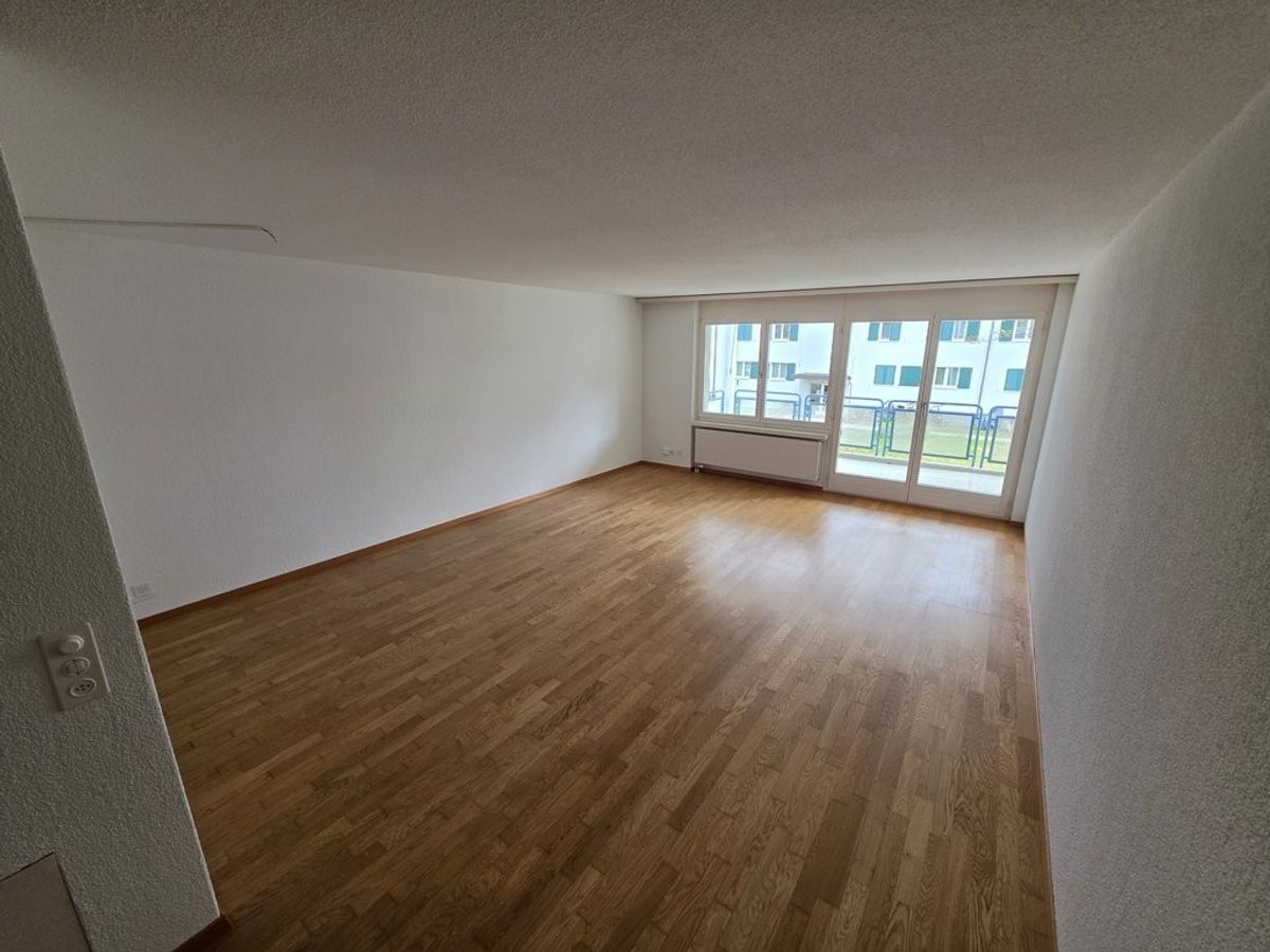 Attraktive 3.5-Zimmerwohnung in Glattfelden - ideal gelegen - 3