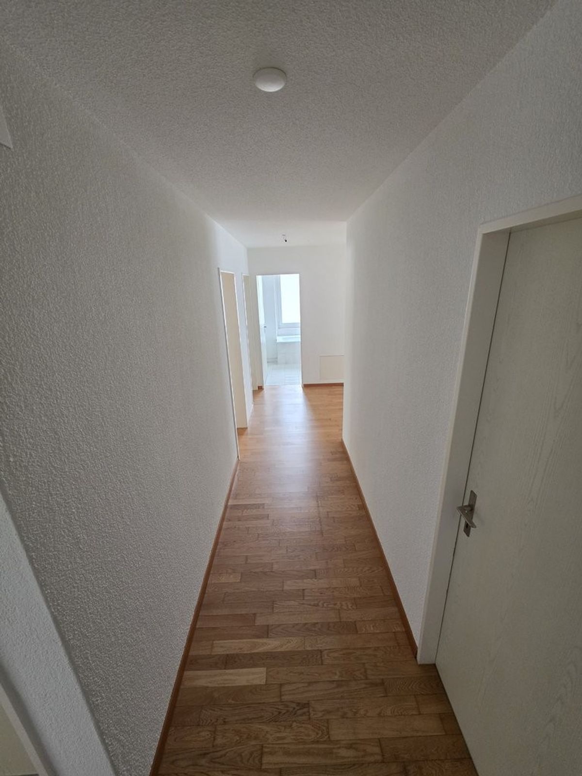 Attraktive 3.5-Zimmerwohnung in Glattfelden - ideal gelegen - 5