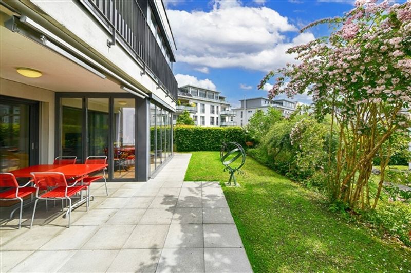 Stilvolle 3.5-Zi.-Gartenwohnung mit Wintergarten ruhig und zentral - 10