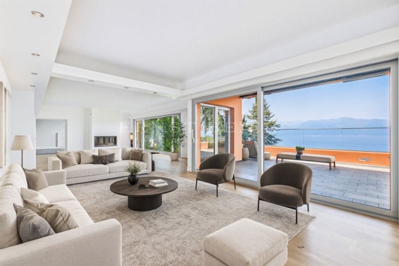 Résidence dexception avec jardin paysager et panorama sur le Léman - 4