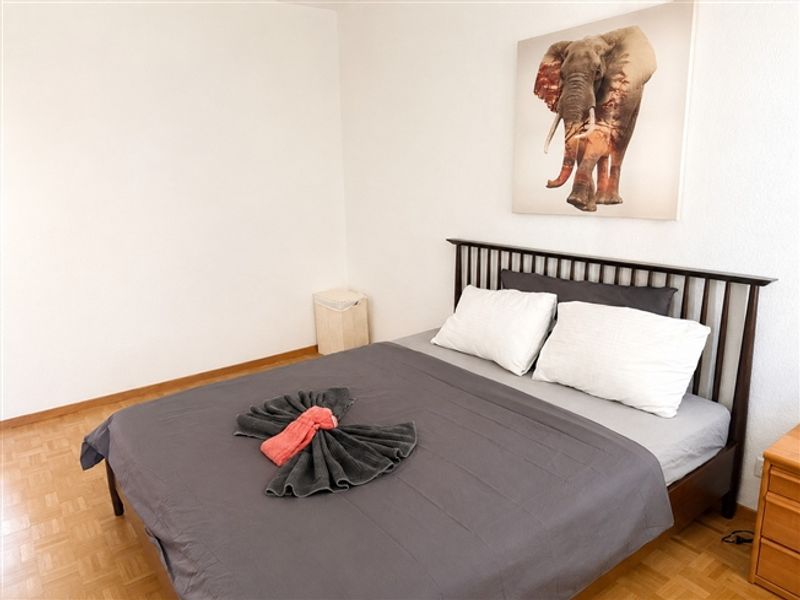 Voll möblierte 3,5-Zimmer-Wohnung zur Miete in Zürich (Hopfenstraße 15, 2. Stock – links – S4) - 5