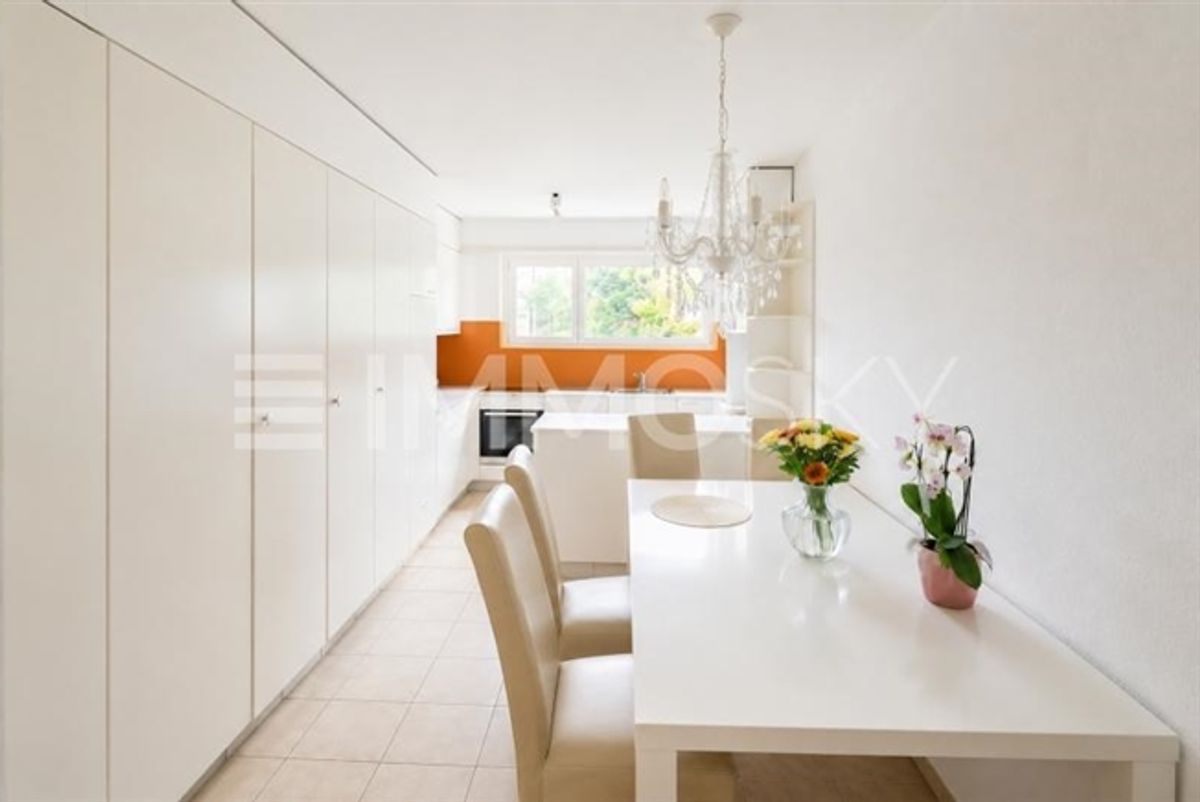 Wohnen mit sonnigem Balkon und familiärer Hausgemeinschaft - 0