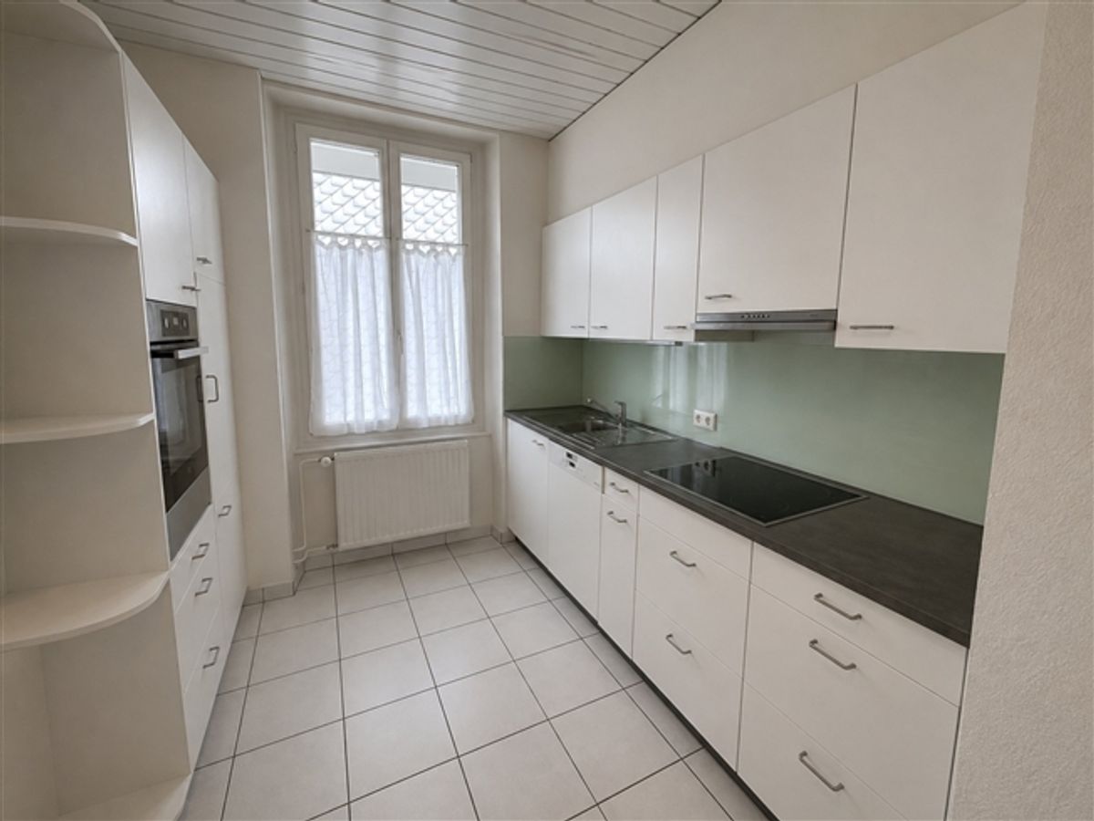 St-Imier, eine wunderschöne 2,5-Zimmer-Wohnung im 2. Stock mit Balkon - 0