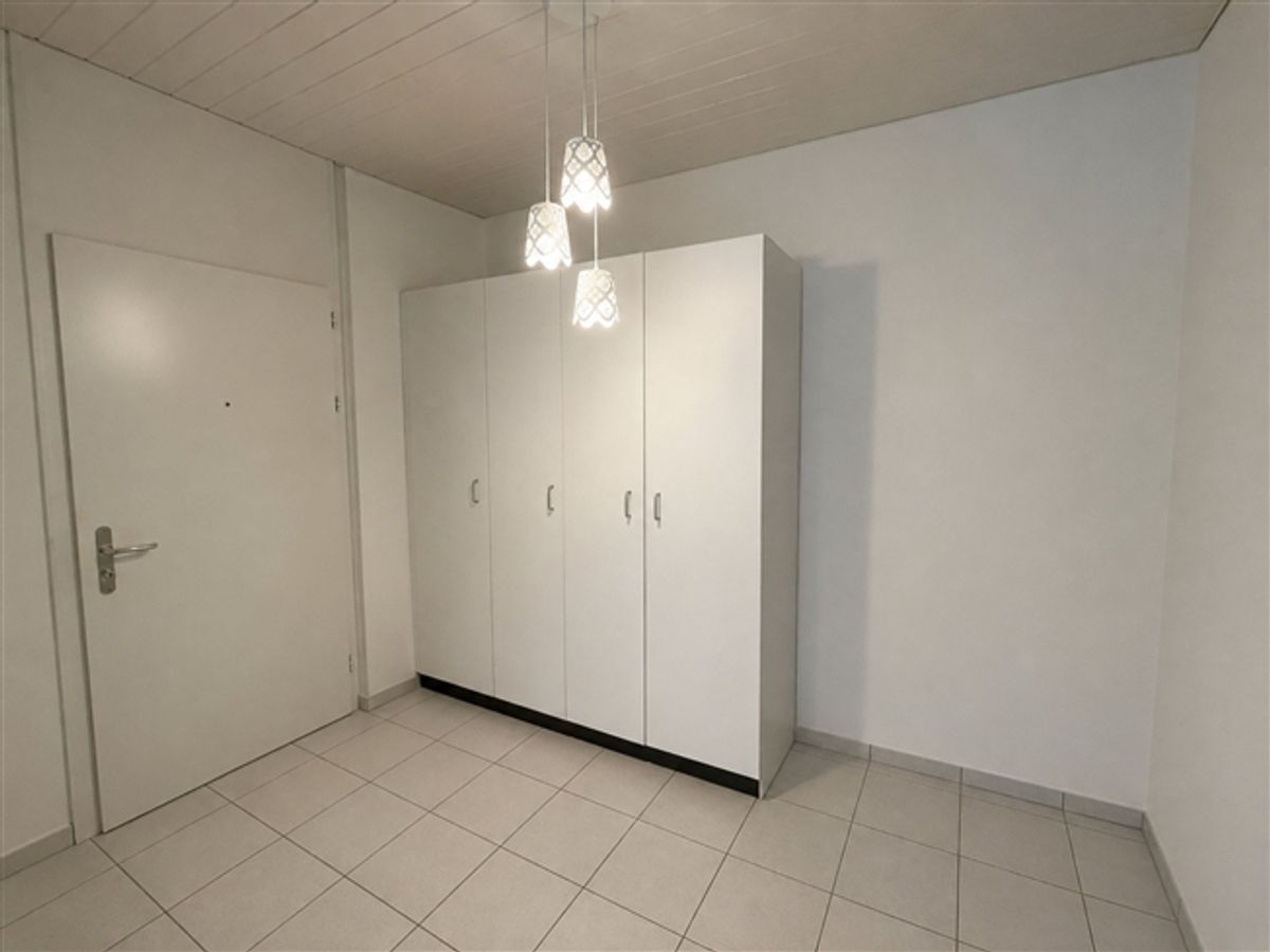 St-Imier, eine wunderschöne 2,5-Zimmer-Wohnung im 2. Stock mit Balkon - 1