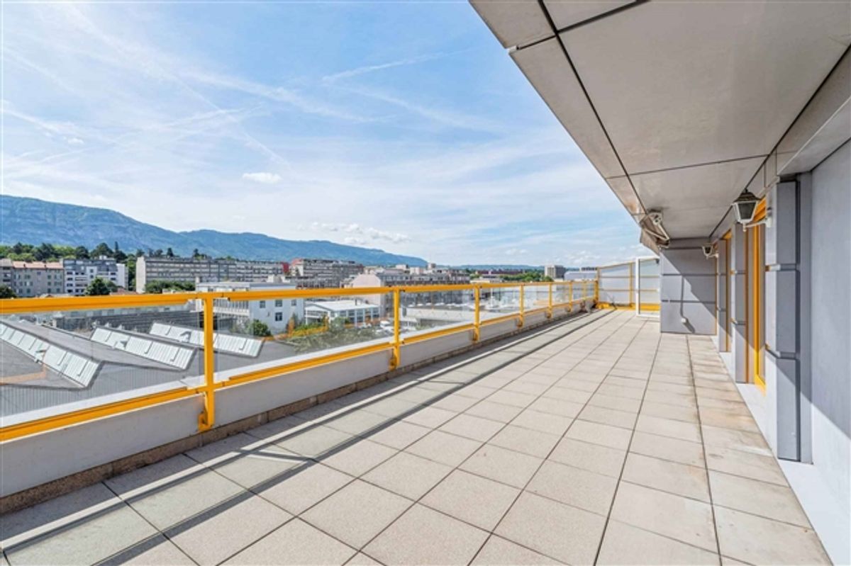 EXKLUSIV Großartiges Loft mit vier Zimmern und einer Terrasse von mehr als 80 m² - 0
