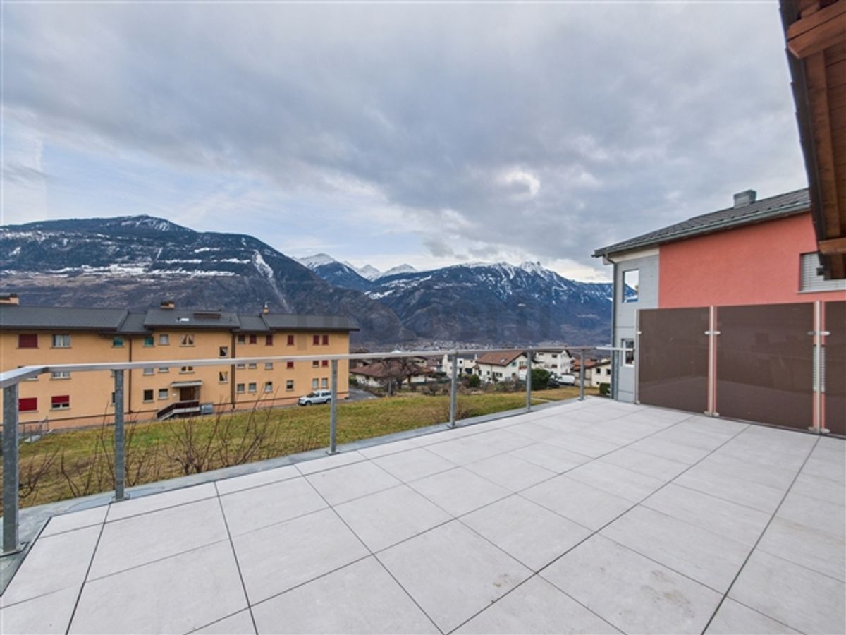 Appartement rénové 3.5 pièces avec balcon, Chamoson - 10