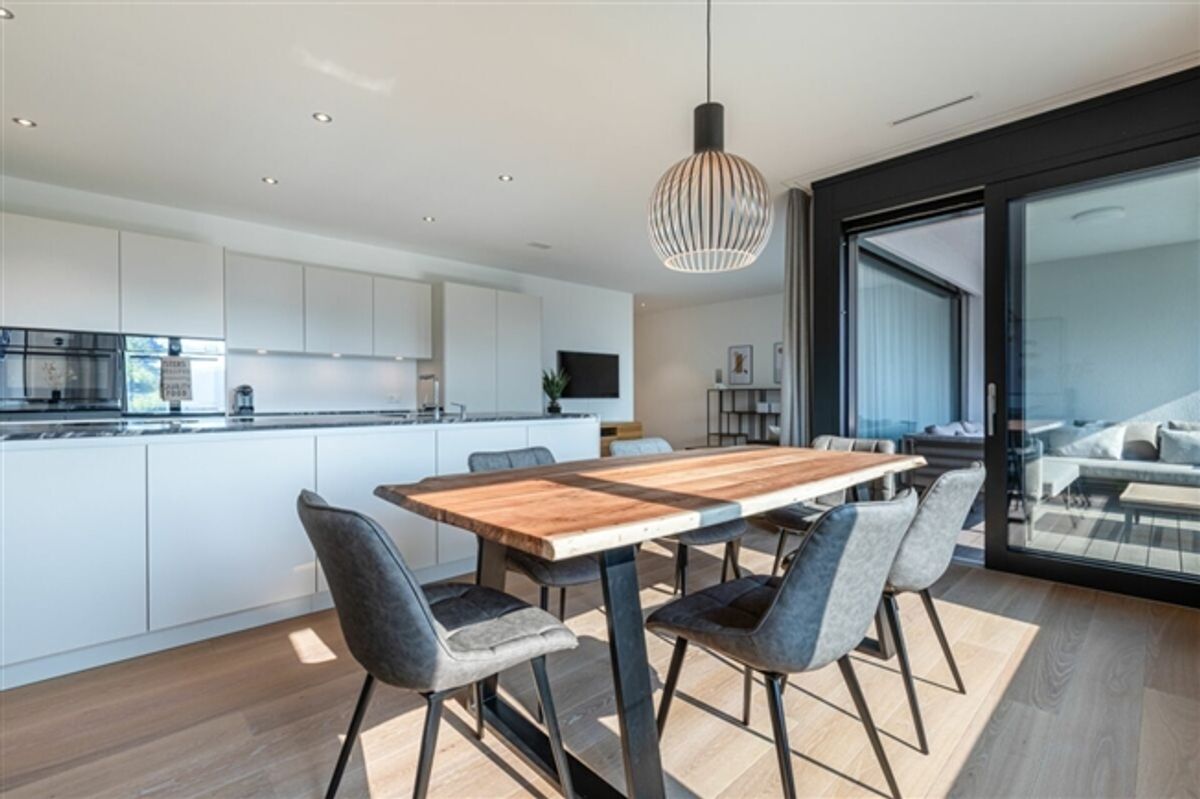 Modern, möbliert und zentral - 3.5-Zimmer-Wohnung in Rotmonten - 3