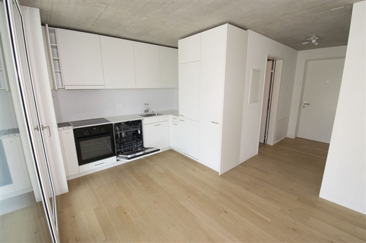 Moderne und helle 1.5 Zimmerwohnung mit eigenem Waschm/Tumbler Kombigerät - 2