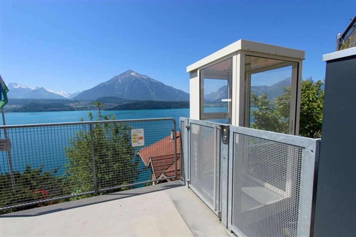 4,5-Zimmer-Oase am Thunersee mit Blick auf den Niesen Kopie - 1