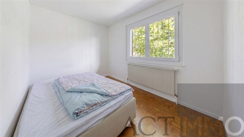 Charmantes Familienhaus zum Renovieren. Heller Pitch mit Garten - 6