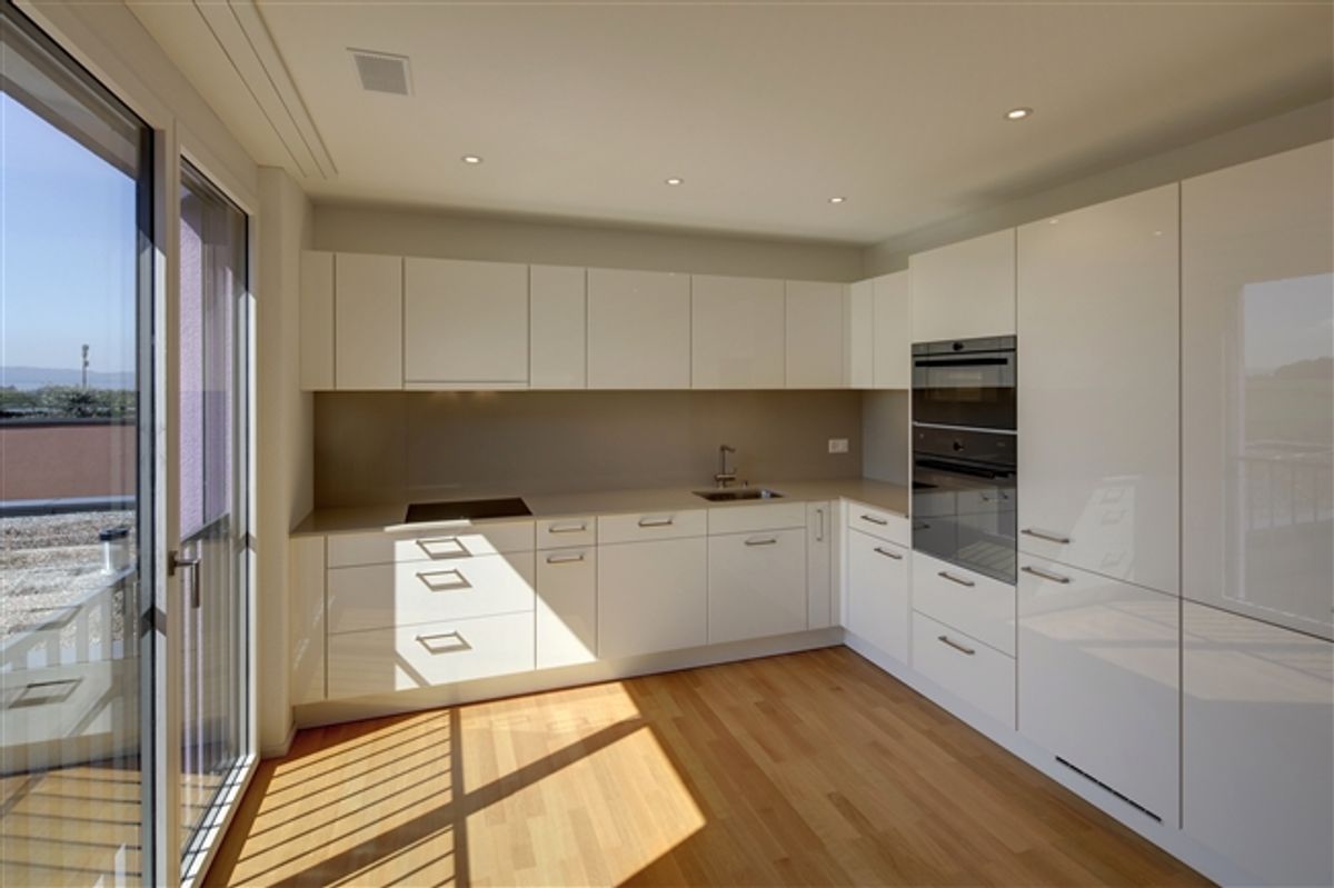 Helle Wohnung mit grosszügigem Balkon in der Überbauung Ankenbüel - 1