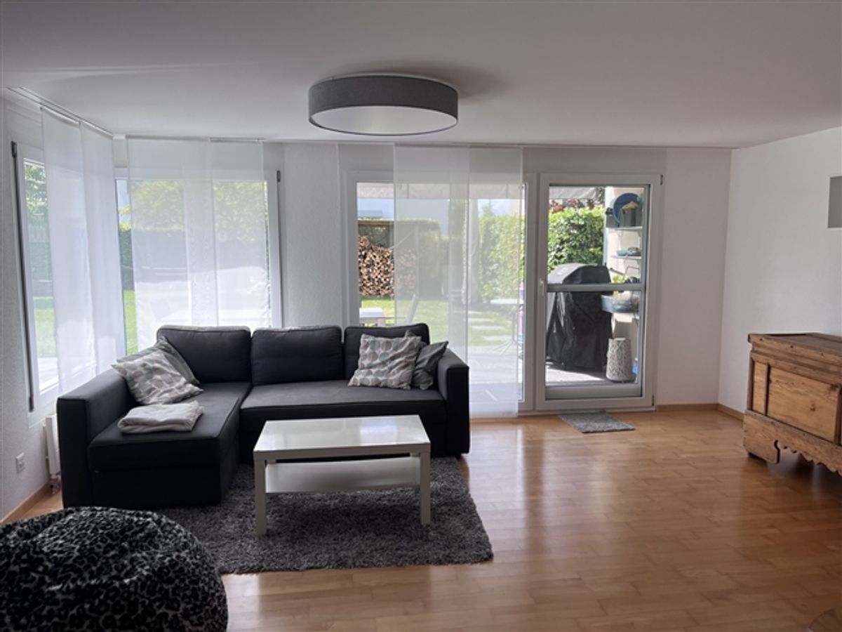 5½ ZIMMER-HAUS IN SCHWARZENBACH (SG), MÖBLIERT, TEMPORÄR - 1