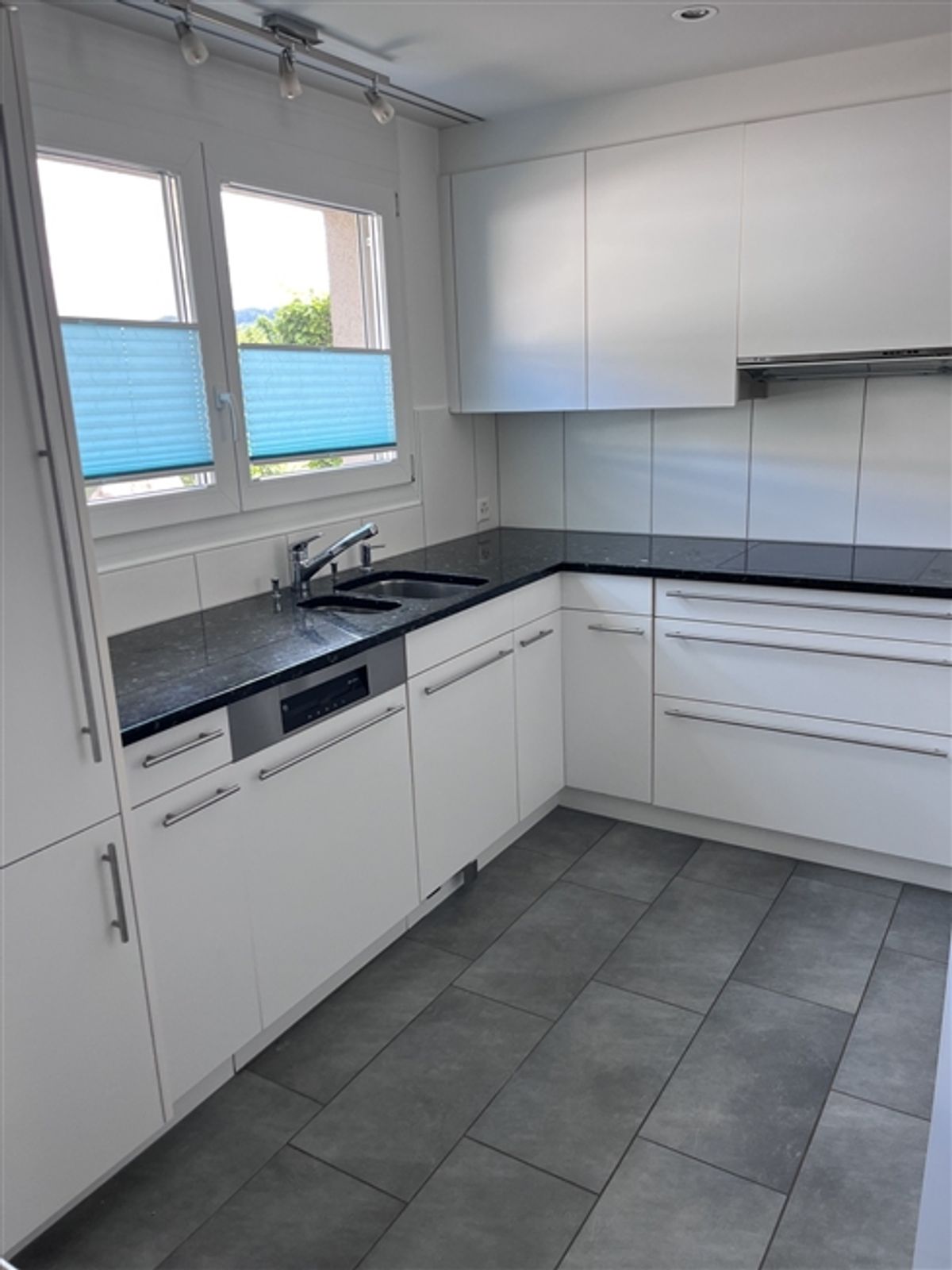 5½ ZIMMER-HAUS IN SCHWARZENBACH (SG), MÖBLIERT, TEMPORÄR - 3