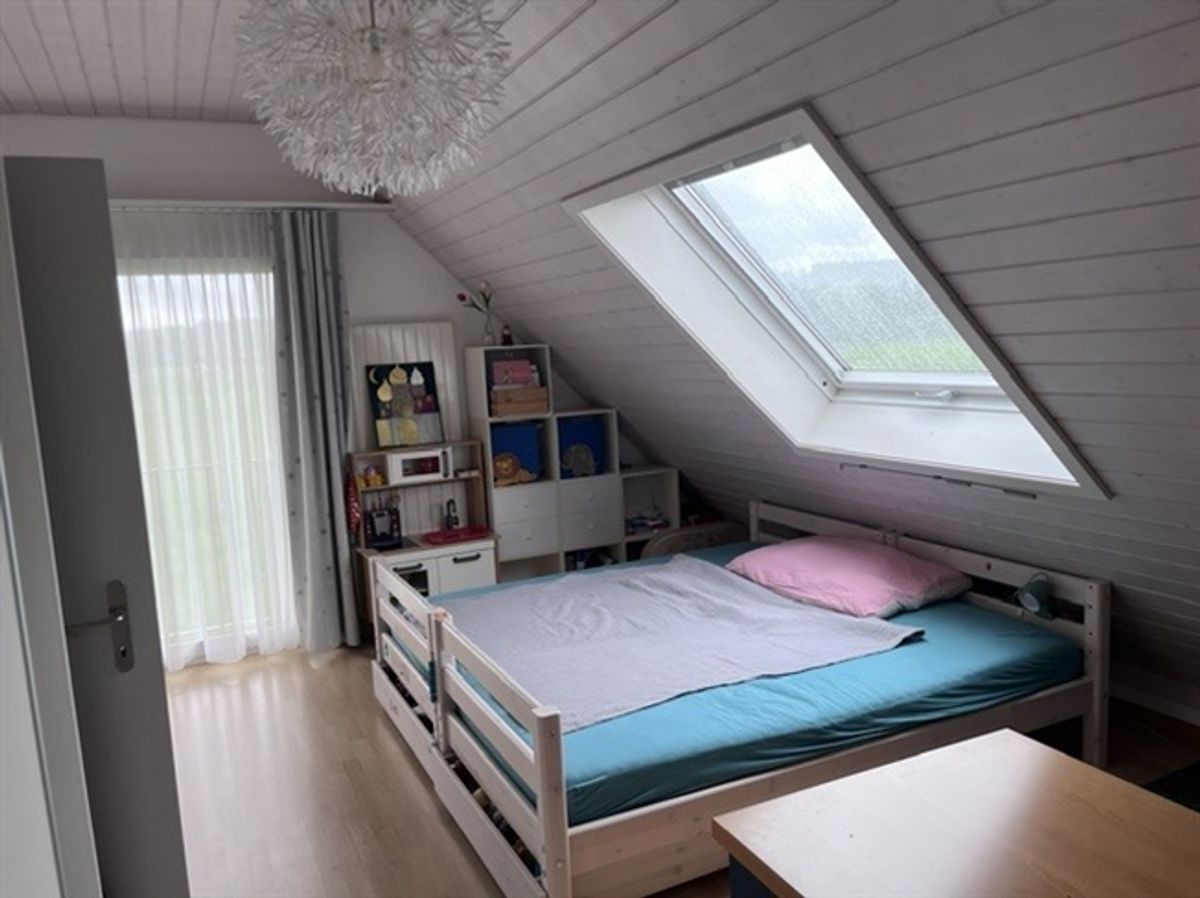 5½ ZIMMER-HAUS IN SCHWARZENBACH (SG), MÖBLIERT, TEMPORÄR - 5