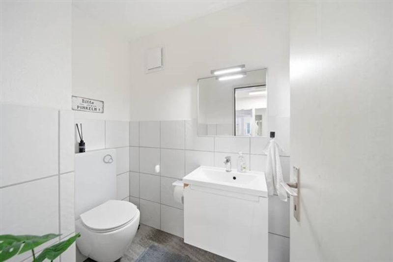 SCHMUCKE 4.5 ZIMMER GARTENWOHNUNG - 5