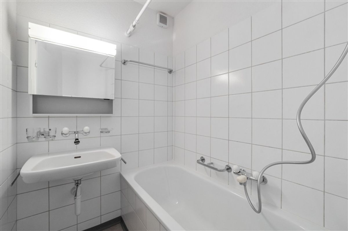 Befriste 2-ZWG im 1. OG, in 8048 Zürich bis 31.03.2027  zu vermieten - 4
