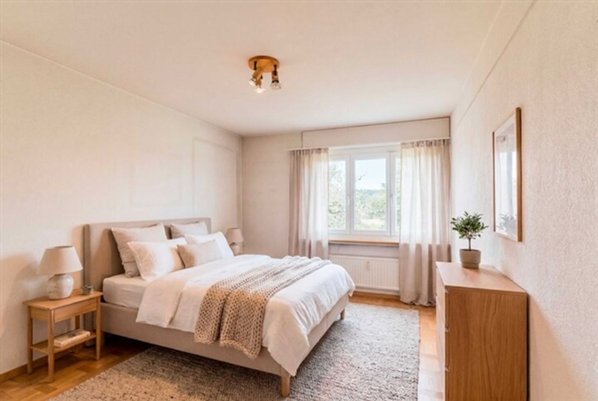 ERSCHWINGLICHE 4.5 ZIMMER WOHNUNG DIREKT BEIM MOOSSEE - 4