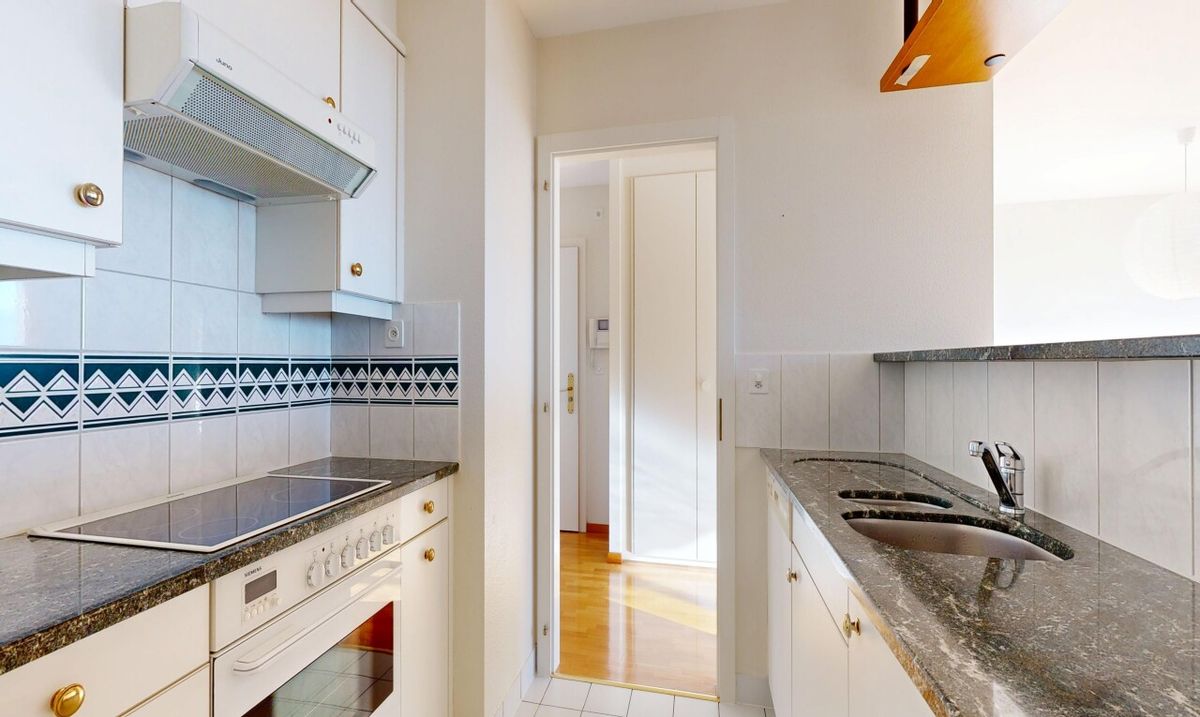 Exclusive: bright apartment in a luxury condominium - 0