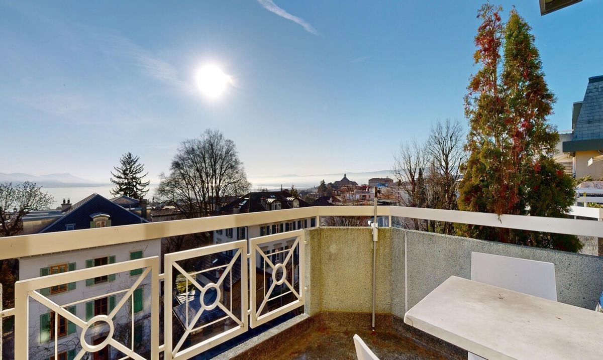 Exclusive: bright apartment in a luxury condominium - 1