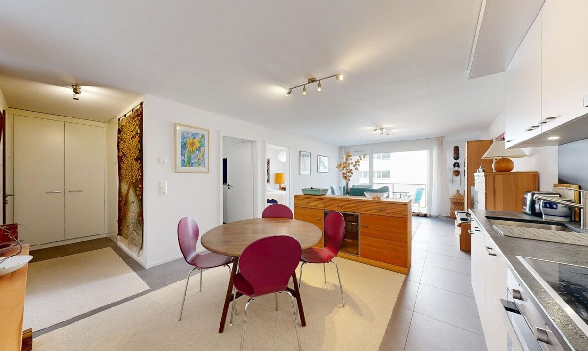 Wunderschöne neuwertige 2,5-Zimmer-Wohnung in Siders - 4