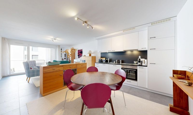 Beautiful Like-New 2.5-Room Apartment in Sierre - 7