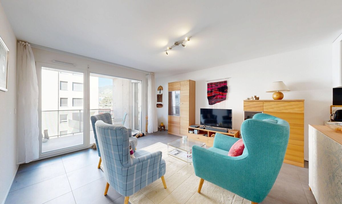 Wunderschöne neuwertige 2,5-Zimmer-Wohnung in Siders - 8