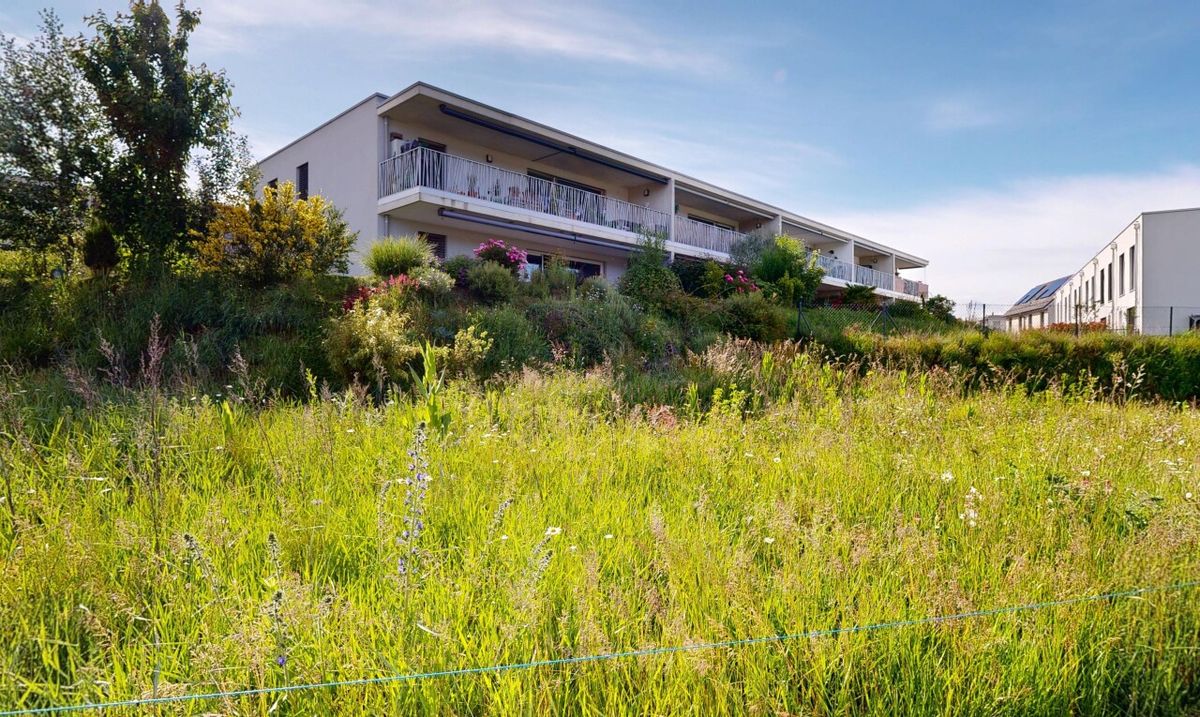 Beautiful flat with a terrace in peaceful location in Bussigny - 0