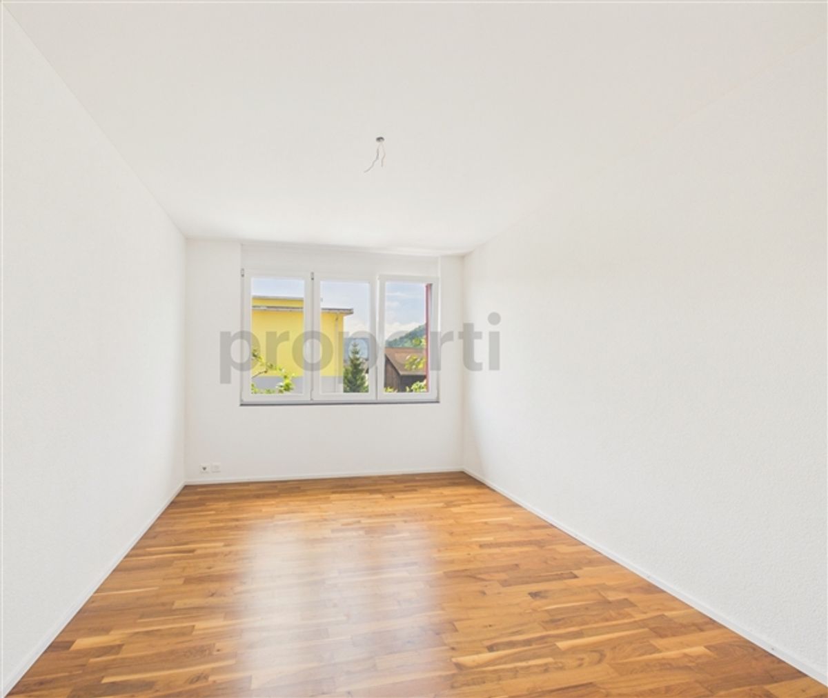 Grosszuegige 5.5-Zimmer-Wohnung mit Balkon, Wilen b. Wil - 9