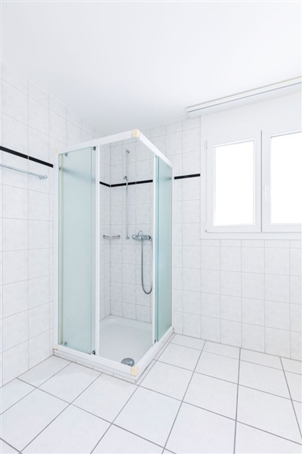 Attraktive 3.5 Zimmerwohnung mit verglastem Balkon - 5