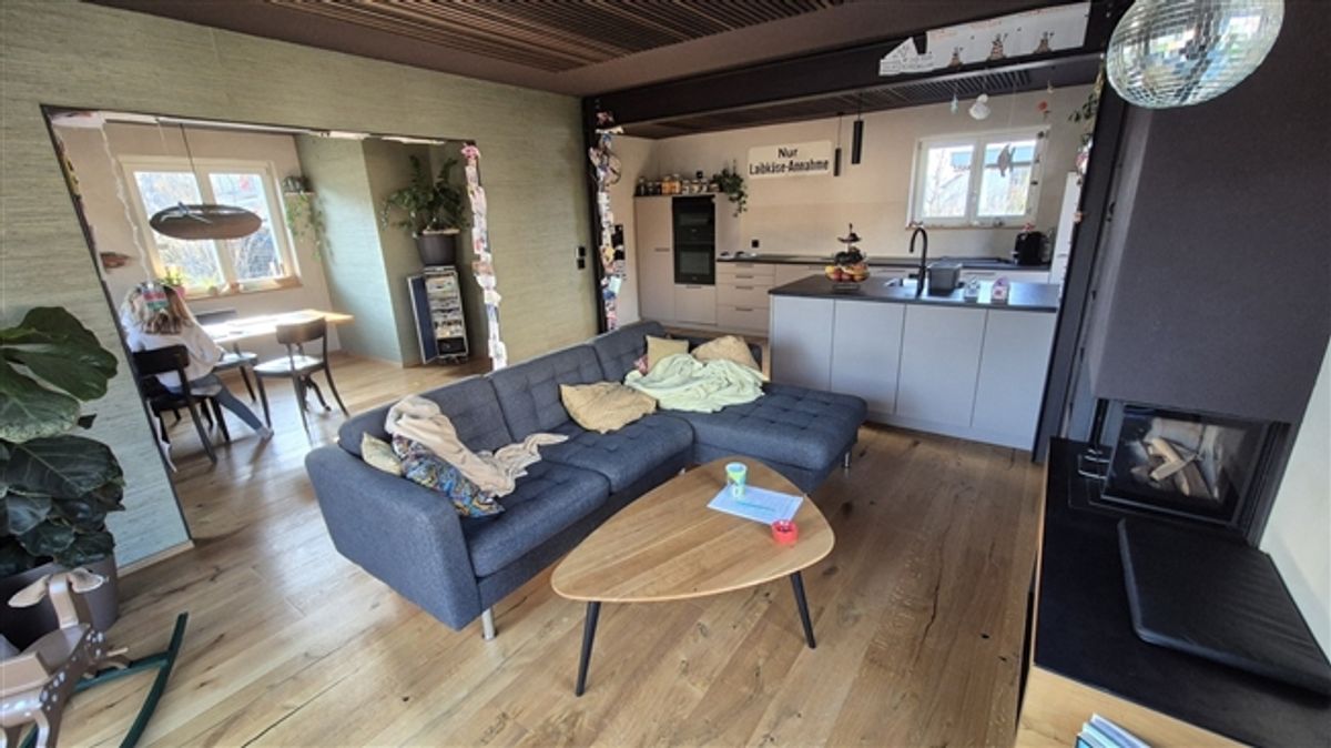 4 ZIMMER-HAUS IN UETENDORF (BE), MÖBLIERT, TEMPORÄR - 1