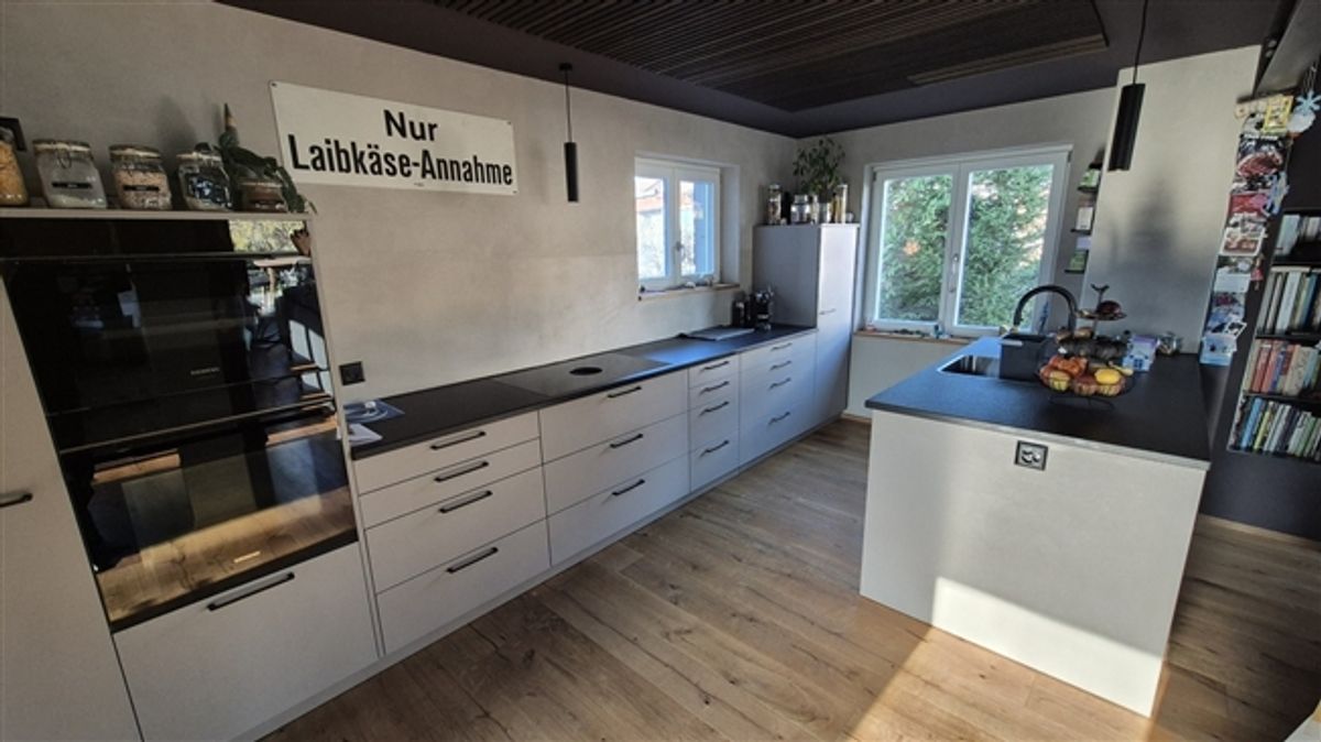 4 ZIMMER-HAUS IN UETENDORF (BE), MÖBLIERT, TEMPORÄR - 2