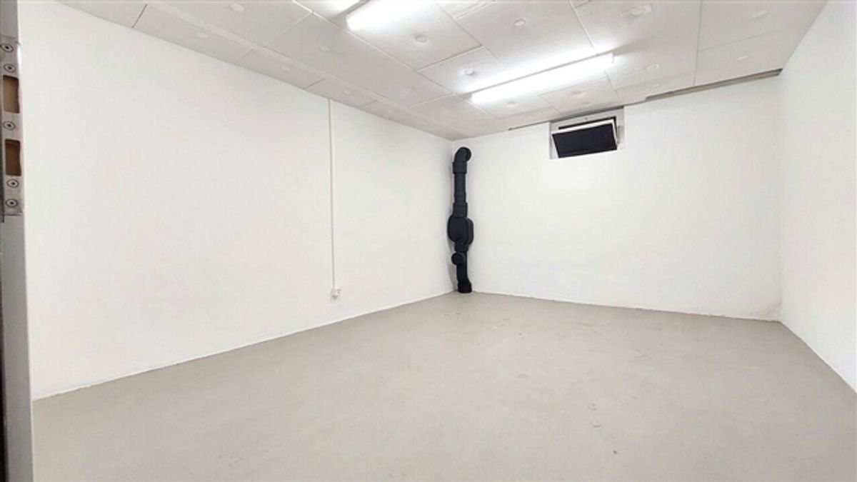 Bastelraum à 14 m² im UG - 1