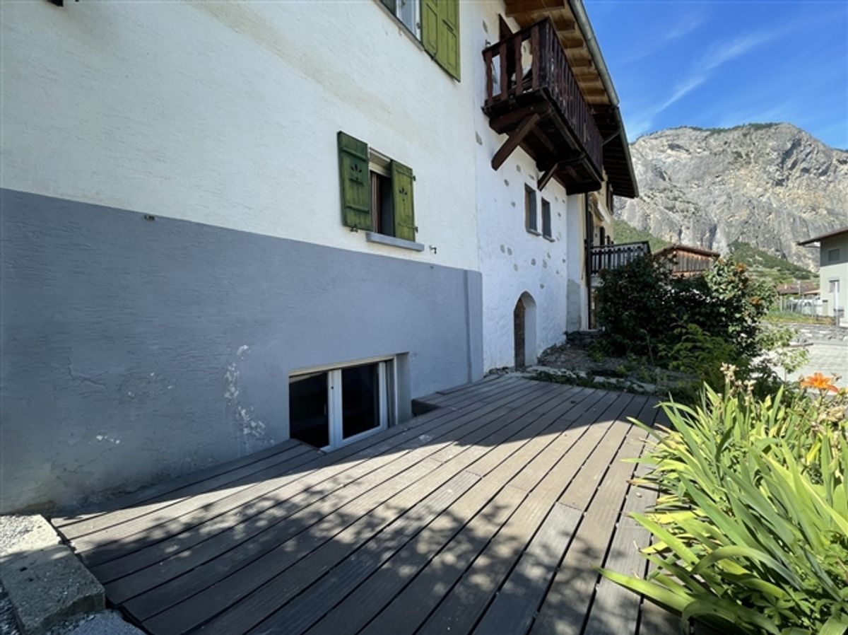 2.5-Zimmer-Duplex-Apartment mit kleiner Terrasse - 4