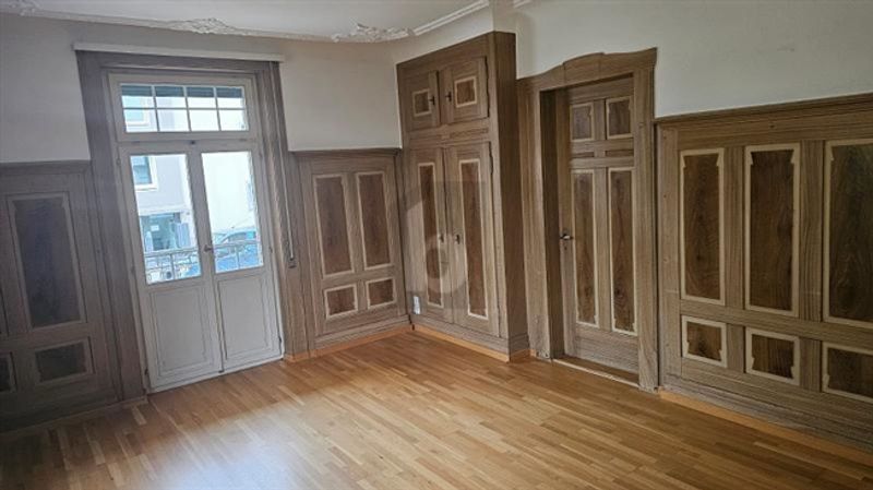 HERRSCHAFTSHAUS MIT AUSBAUPOTENTIAL AN TOP LAGE - 5