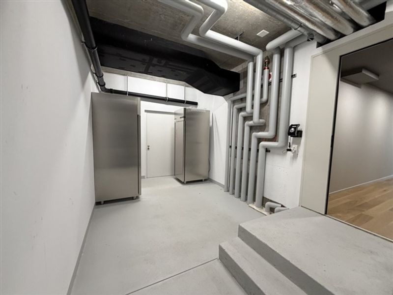 Träumst du davon, ein Café zu eröffnen 84,10 m² zu vermieten - 4