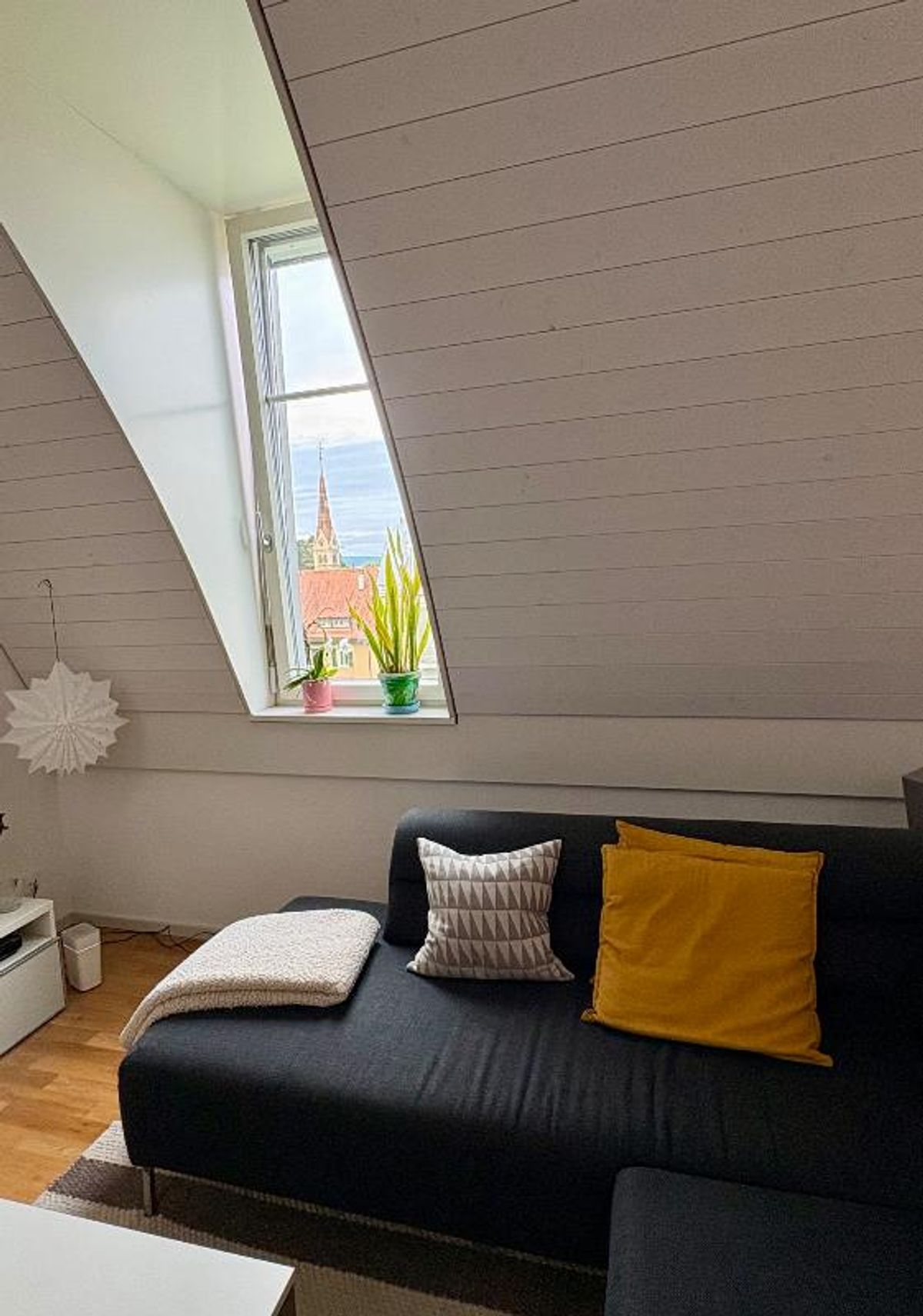 3.5 Zimmer Dachwohnung - 0