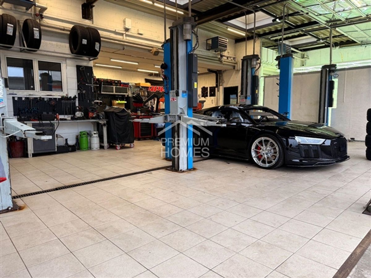 Autowerkstatt mit Waschanlage & kompletter Ausstattung - 2