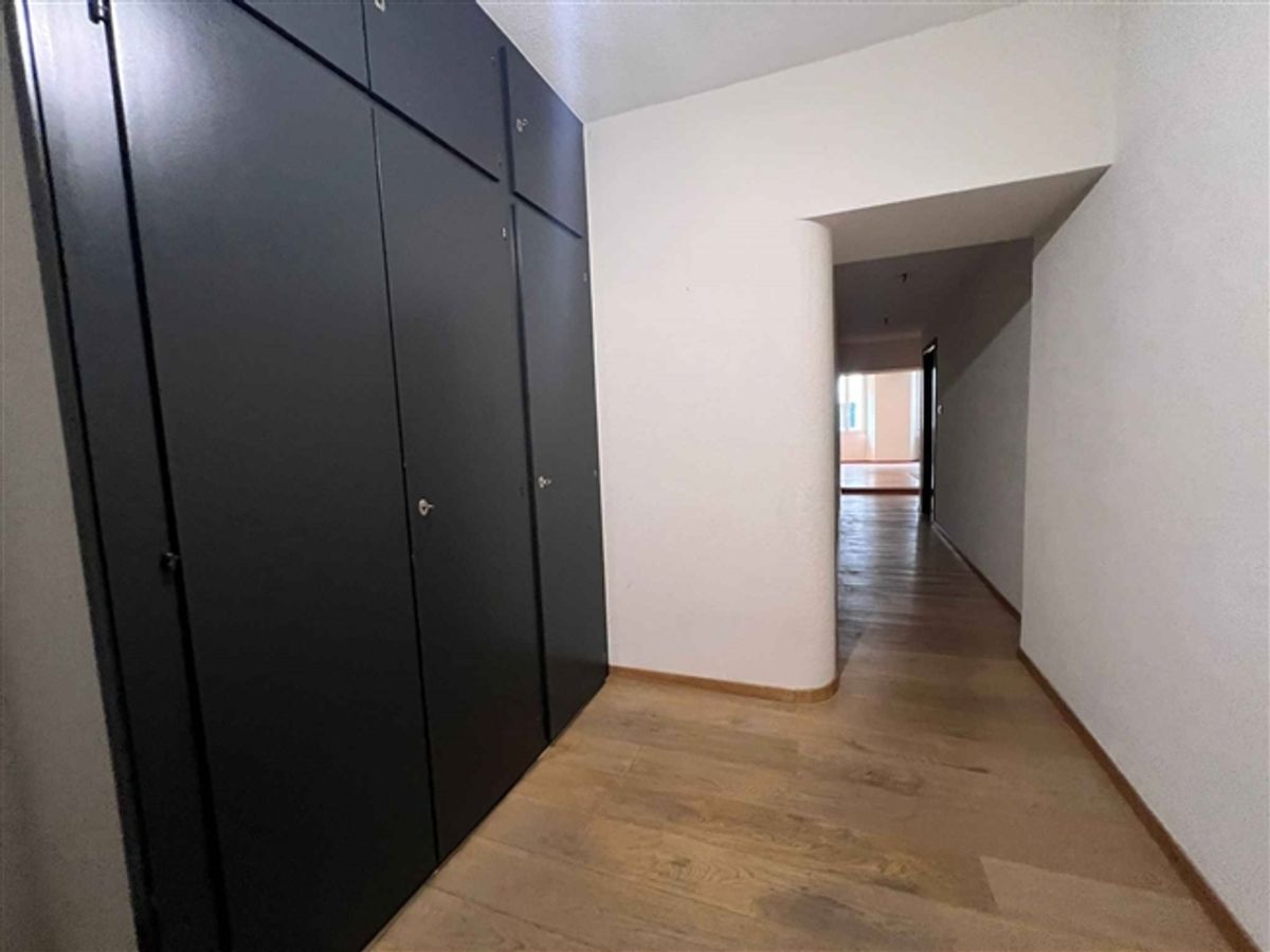 Wohnung von 3,5 Zimmern im 1. Stock - 3
