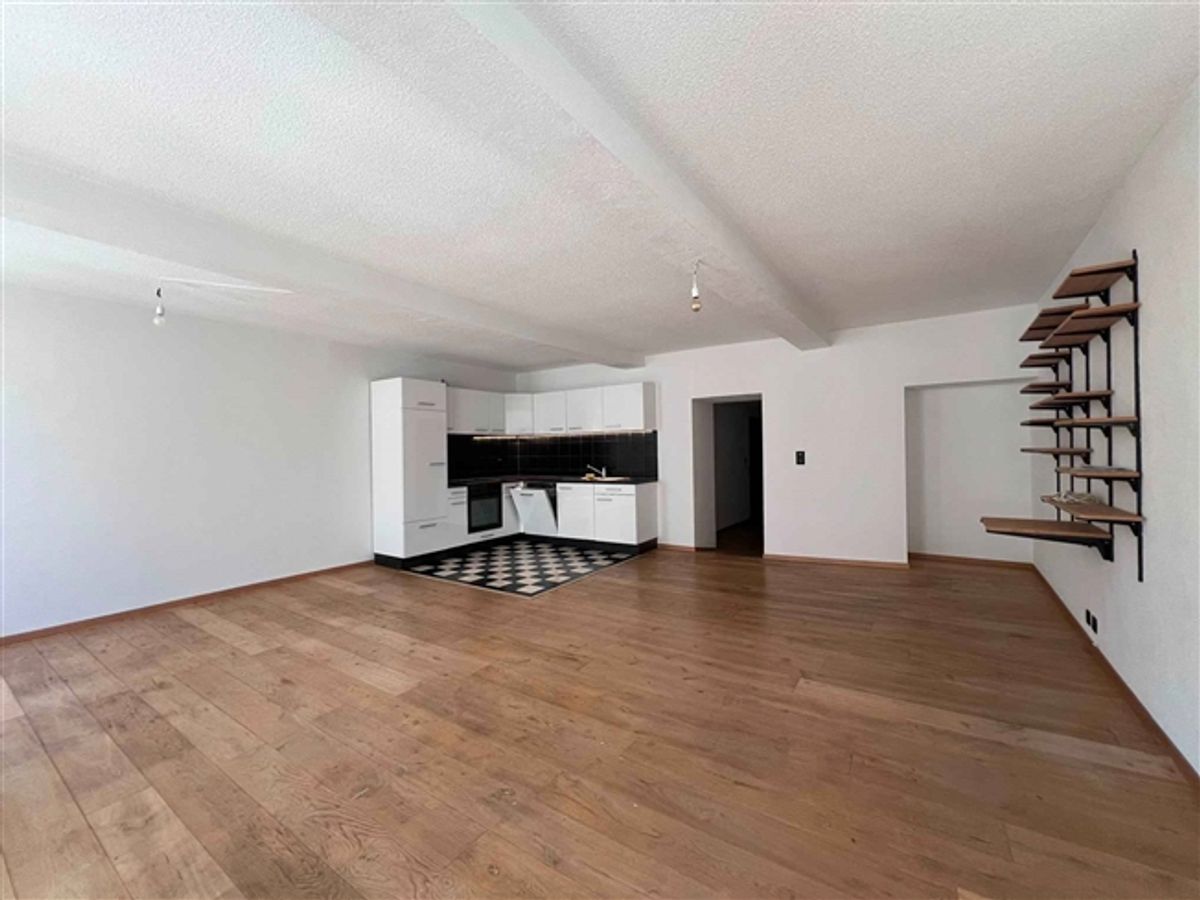 3,5-Zimmer-Wohnung im 2. Stock - 3