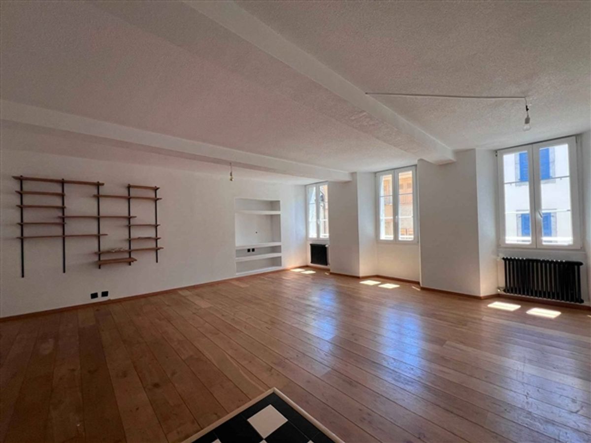 3,5-Zimmer-Wohnung im 2. Stock - 4